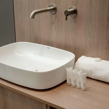 Apartament Stylish With Air Conditioning And Underground Parking By Renters *