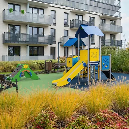 Διαμέρισμα Stylish With Air Conditioning And Underground Parking By Renters Βρότσλαβ