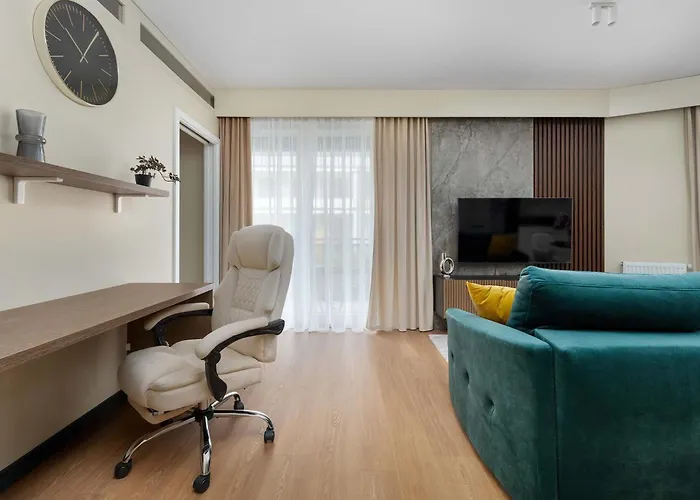 아파트 Stylish With Air Conditioning And Underground Parking By Renters