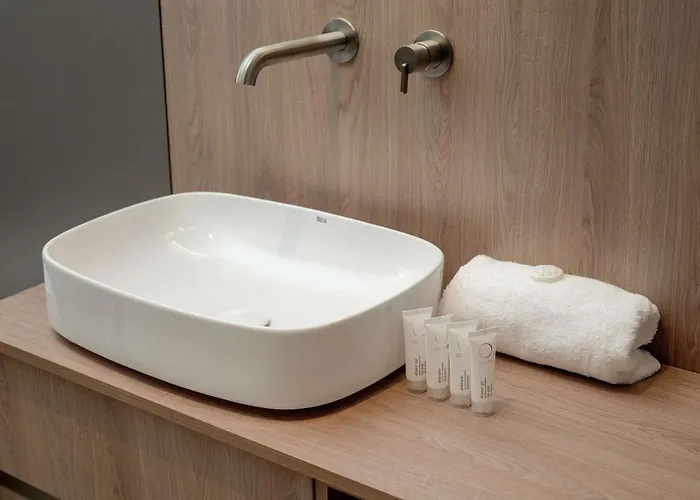 아파트 Stylish With Air Conditioning And Underground Parking By Renters *